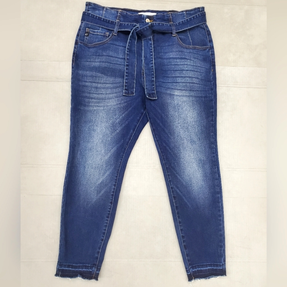 KanCan Dark Blue Washed Ankle Jeans with Tie Belt